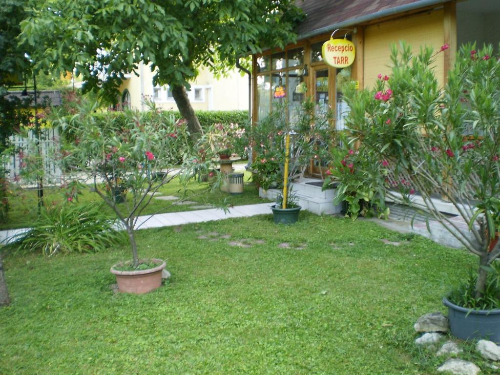 Tarr Apartmanok, Tímea Haus Keszthely Exterior foto